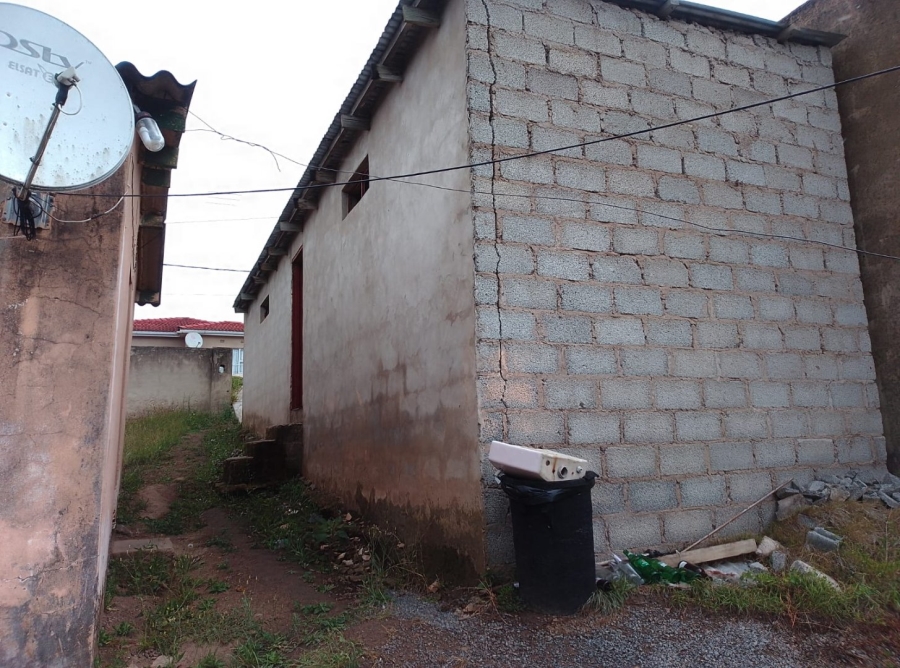 2 Bedroom Property for Sale in Mdantsane Nu 16 Eastern Cape